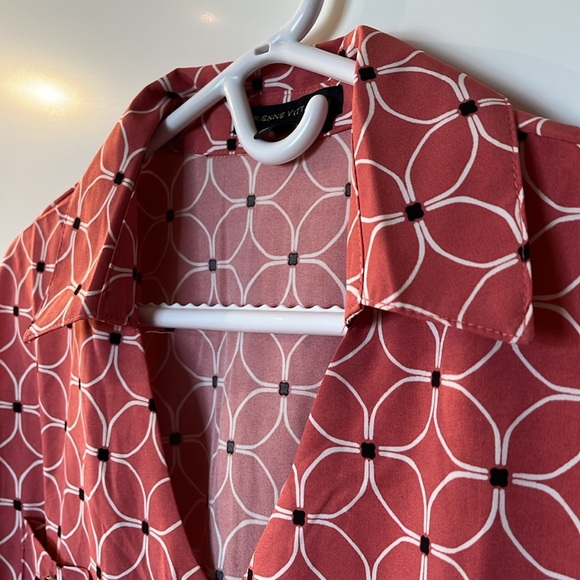 Adrienne Vittadini Geometric Salmon Colour Women's Top Short Sleeve size Large - Picture 5 of 7